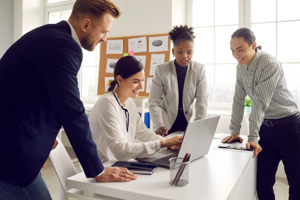 workplace diversity includes teams of different genders and races